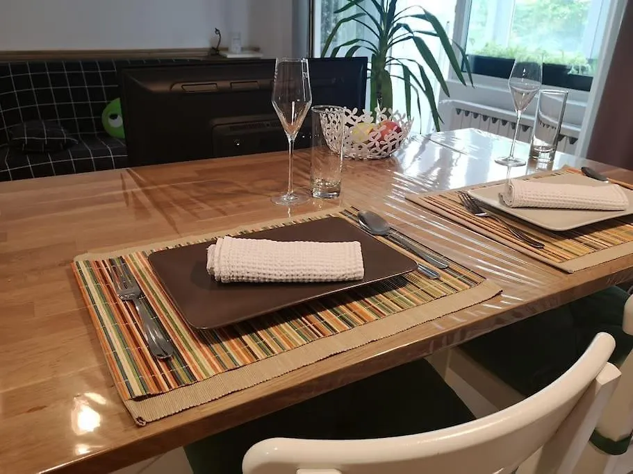 Lovely One Bedroom Condo Next Mall Vitan Bucureşti 0*,
